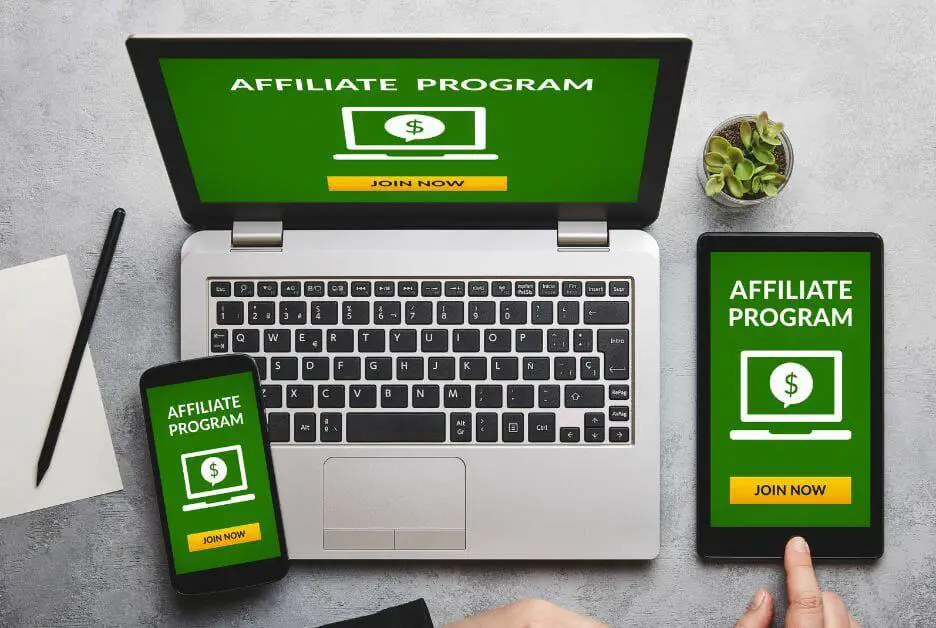 How To Select A Profitable Affiliate Program That Is Worth Your While
